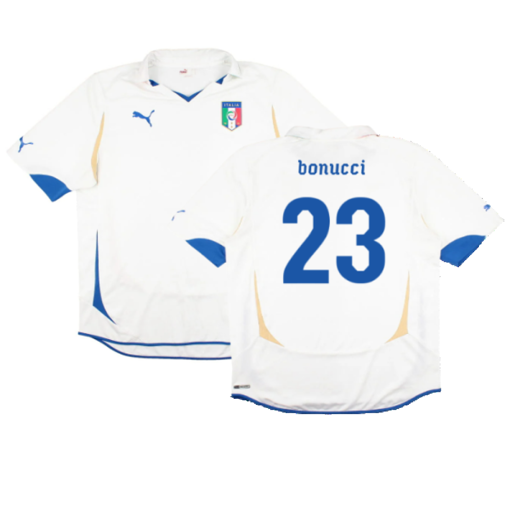 Italy 2010-11 Away Shirt (Very Good) (Bonucci 23)_0