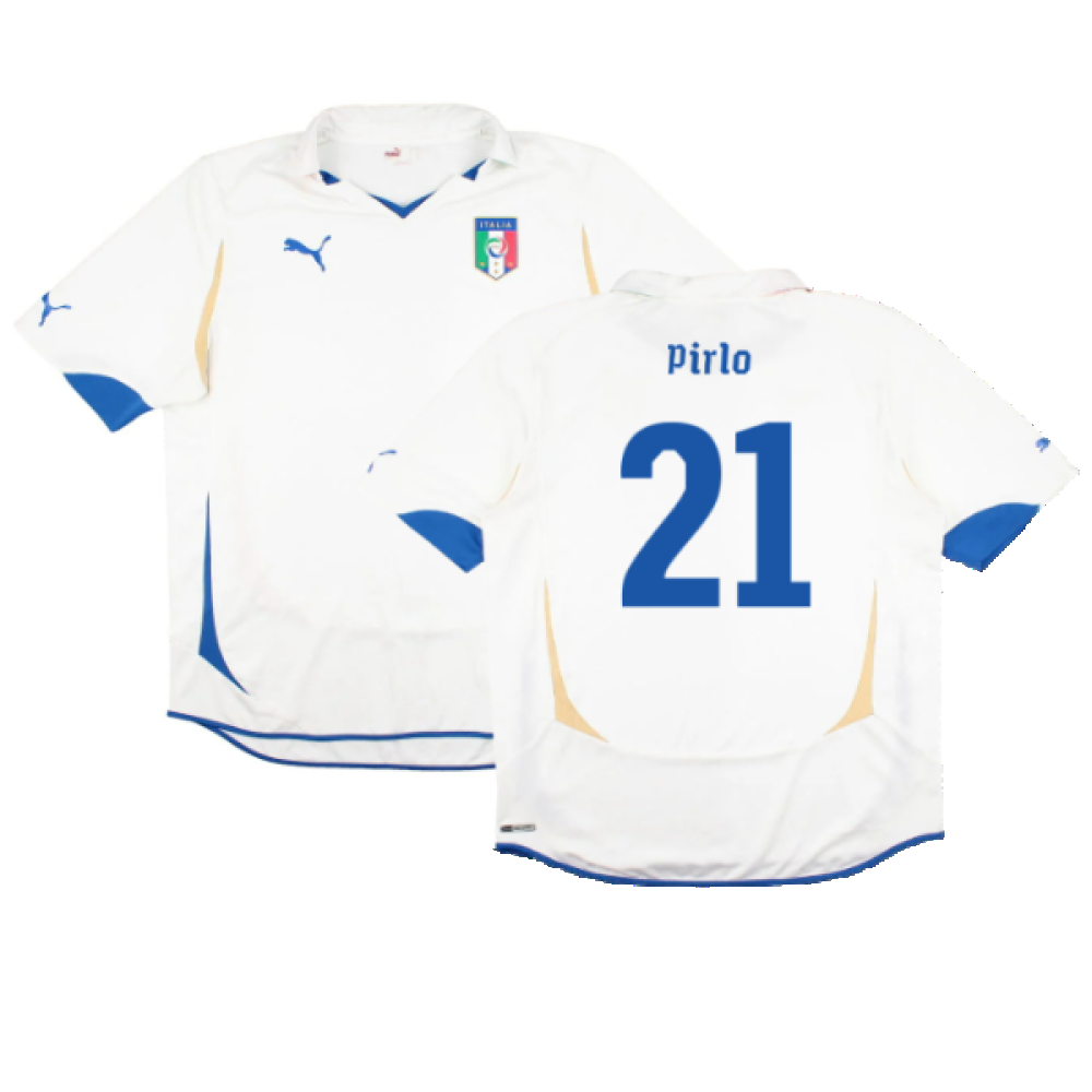 Italy 2010-11 Away Shirt (Very Good) (Pirlo 21)_0